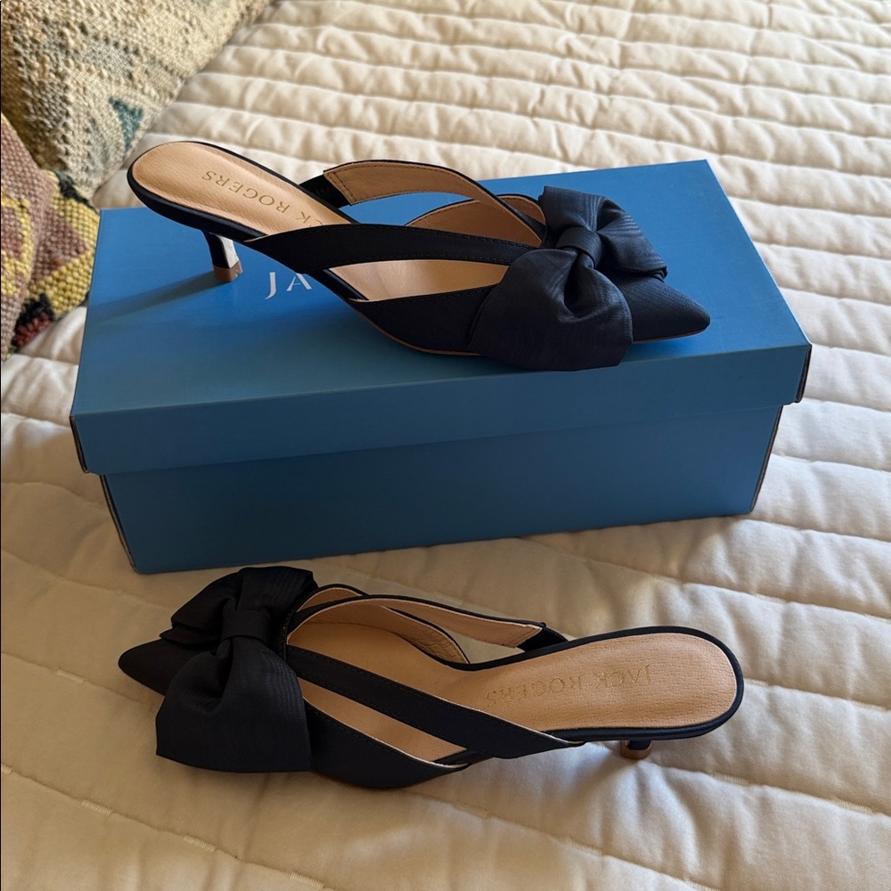 Jack Rogers Black Bow Pointed-Toe Kitten Heel Mules